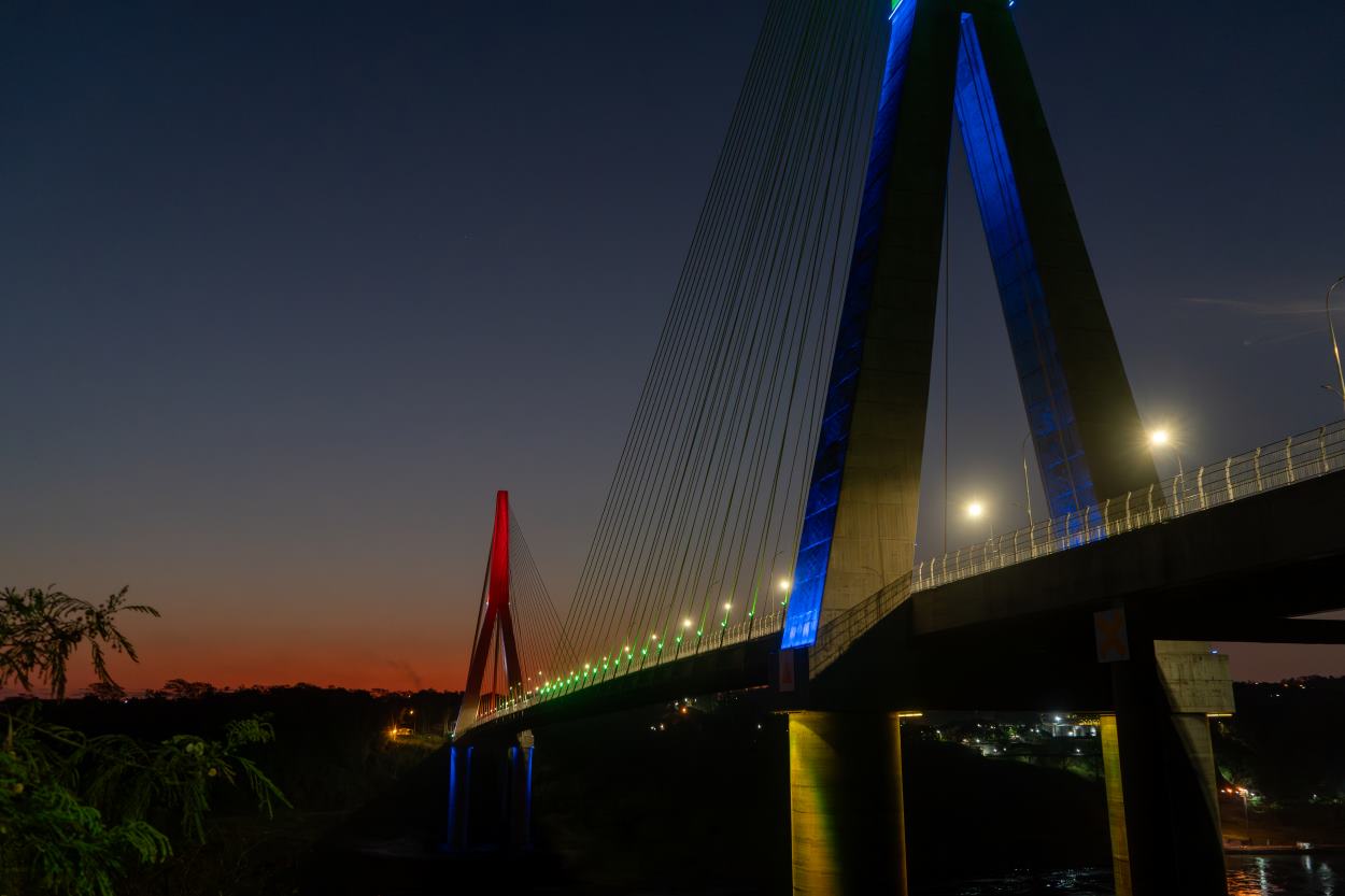 Ponte da Integração: Receita lança norma que regulamenta estacionamento na aduana