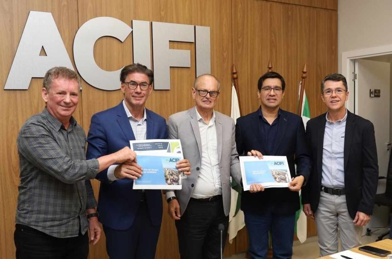 Lideranças dos três países reforçam união pela Região Metropolitana Trinacional