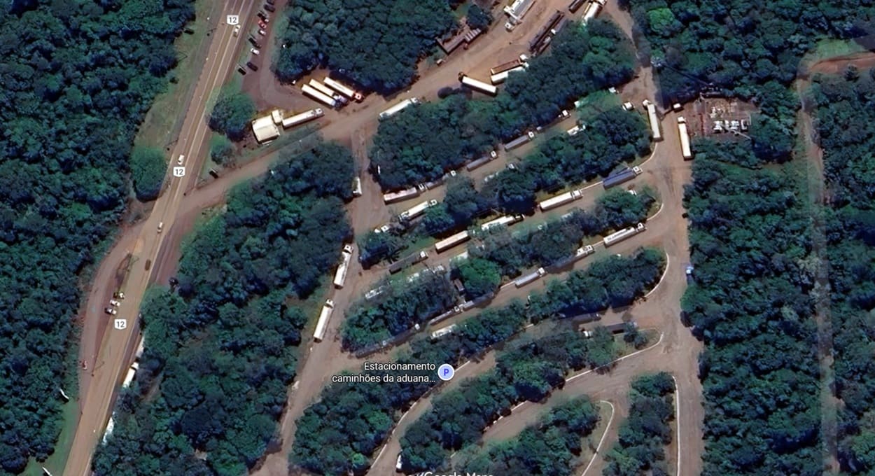 Caminhoneiros brasileiros denunciam situação precária na Argentina