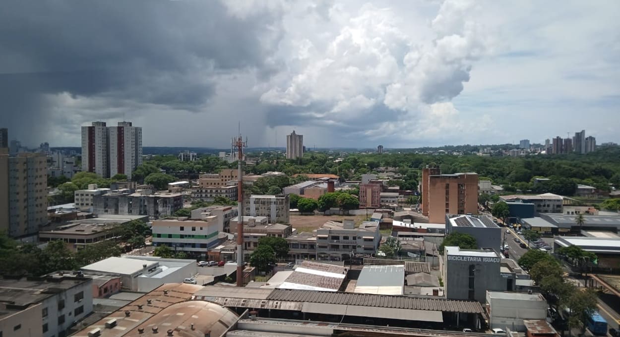 Fim de semana terá chuva acima da média em Foz do Iguaçu