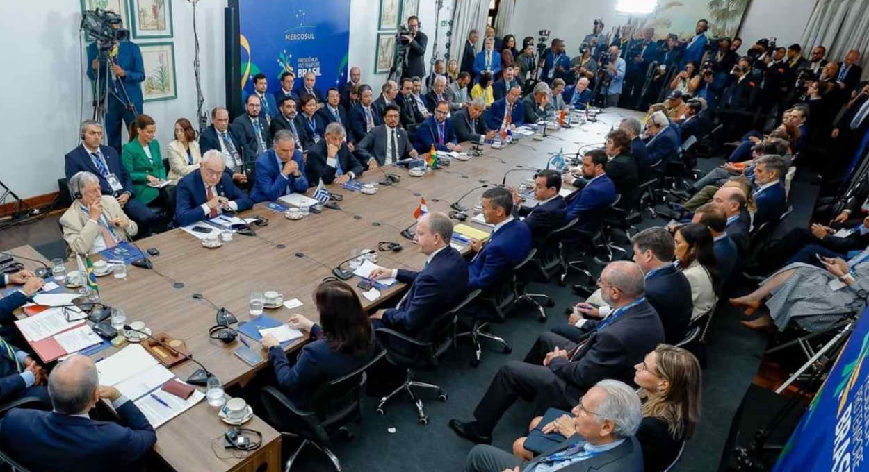 Acordo Mercosul–União Europeia: presidentes confirmam viagem ao Paraguai