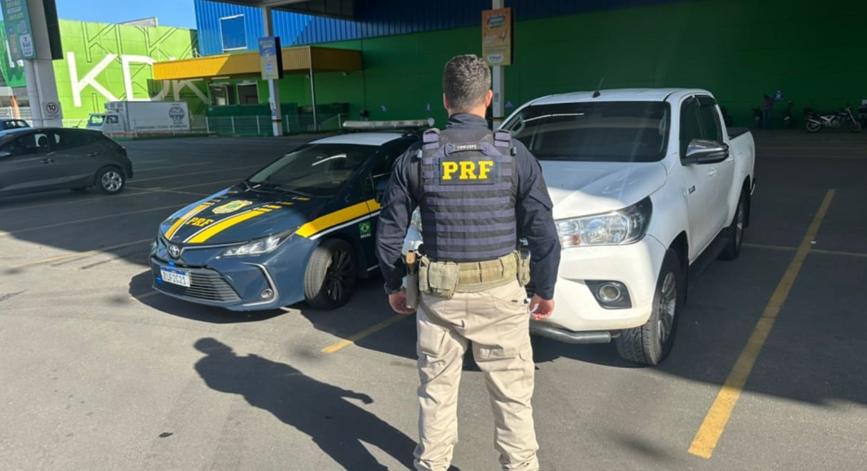 Polícia recupera caminhonete furtada de argentinos em Florianópolis