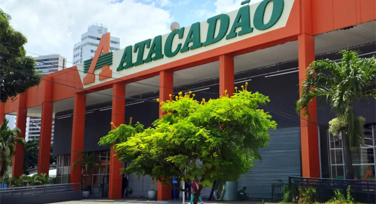 Atacadão abre 25 vagas de emprego em Foz do Iguaçu