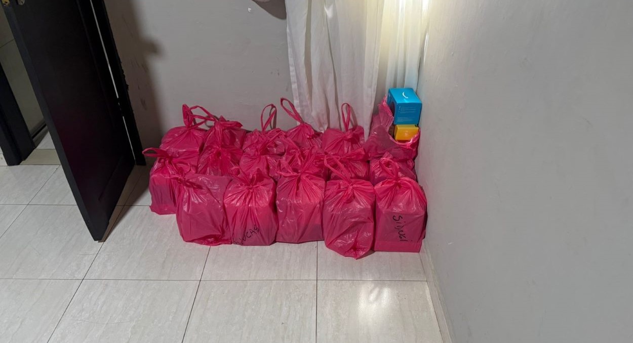 Polícias e RF apreendem produtos eletrônicos em hotel situado na Vila Portes, em Foz