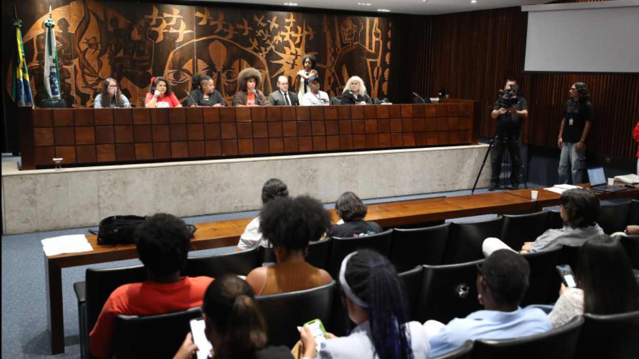 Frente parlamentar convoca audiência sobre internações involuntárias