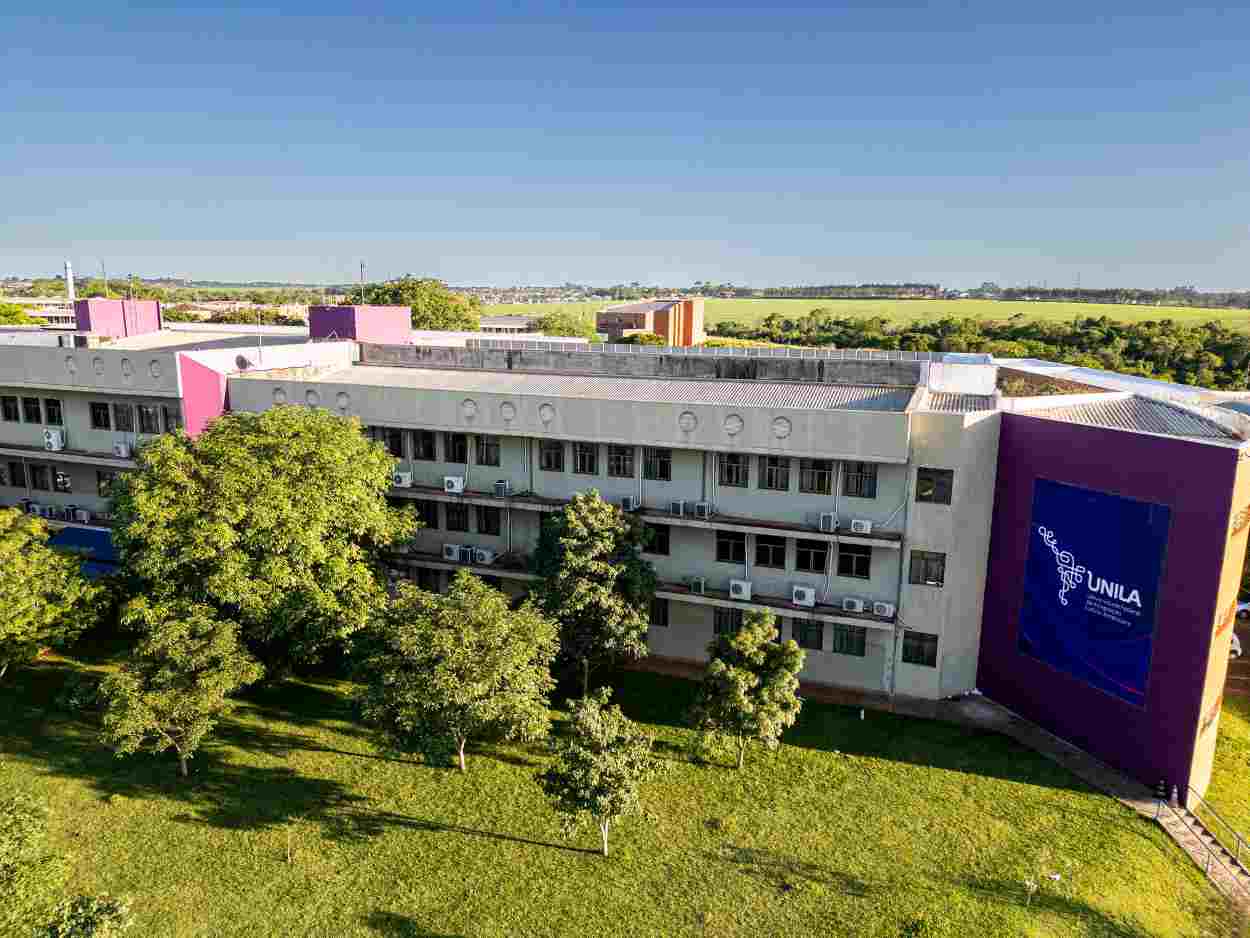 Medicina na Unila: universidade afirma que maioria dos alunos tem desempenho satisfatório em exame