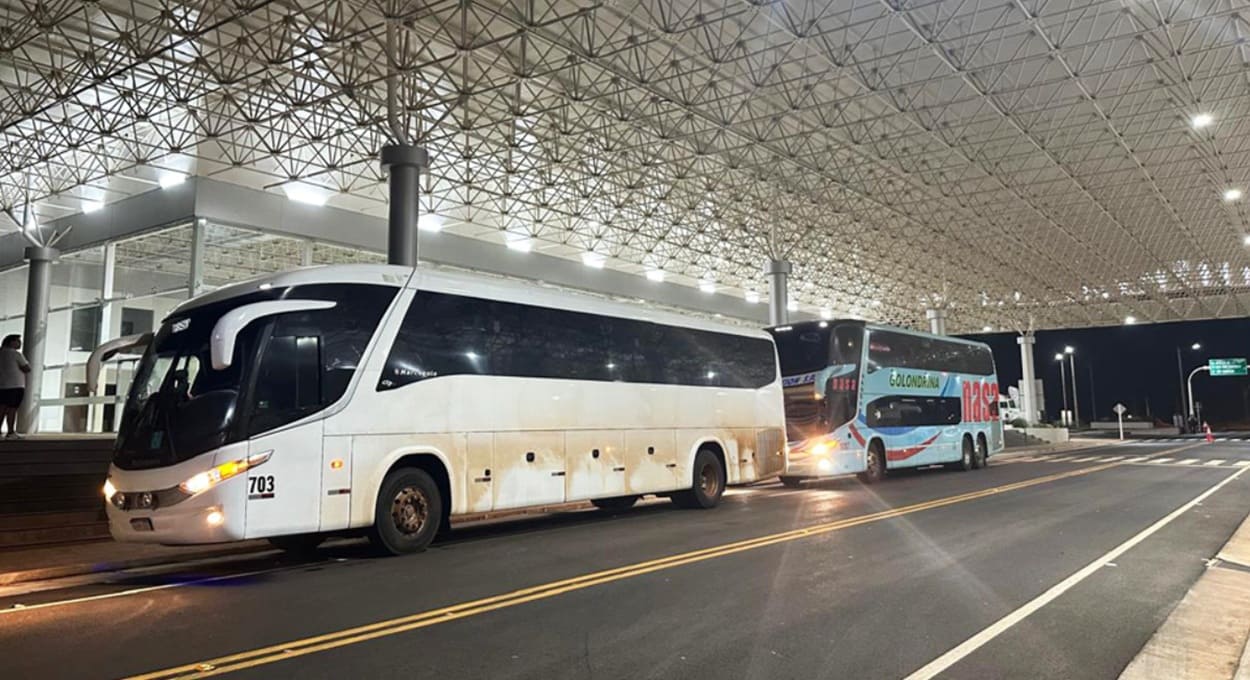 Veja o balanço da passagem dos ônibus de turismo pela Ponte da Integração