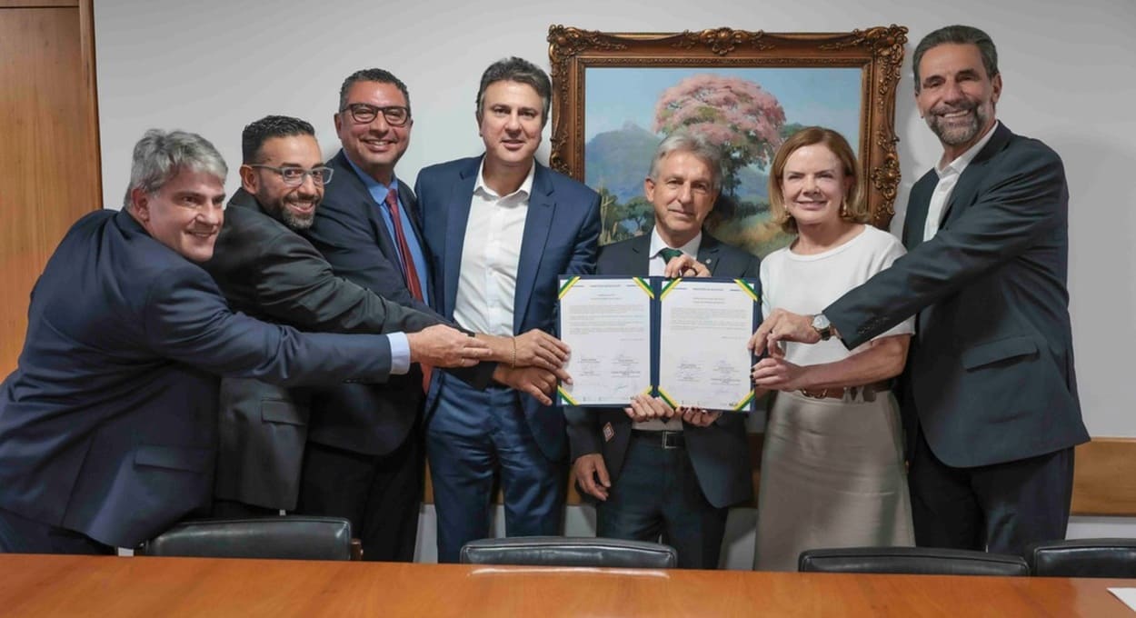 Itaipu e ministério anunciam investimentos na educação no Paraná