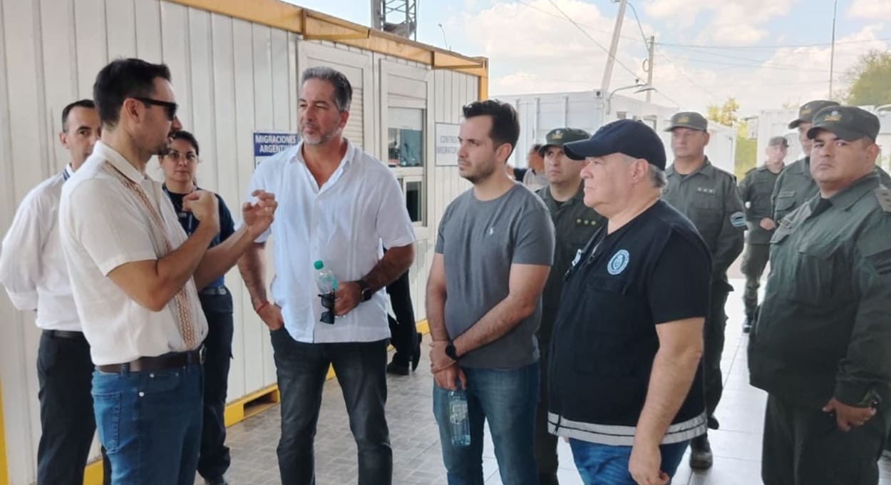 Argentina e Paraguai unificam fiscalização migratória na fronteira