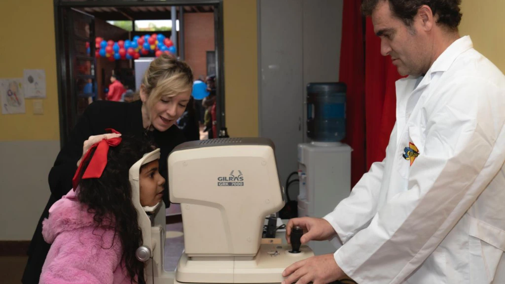 Duty Free Puerto Iguazu - London Group - Supersanitos