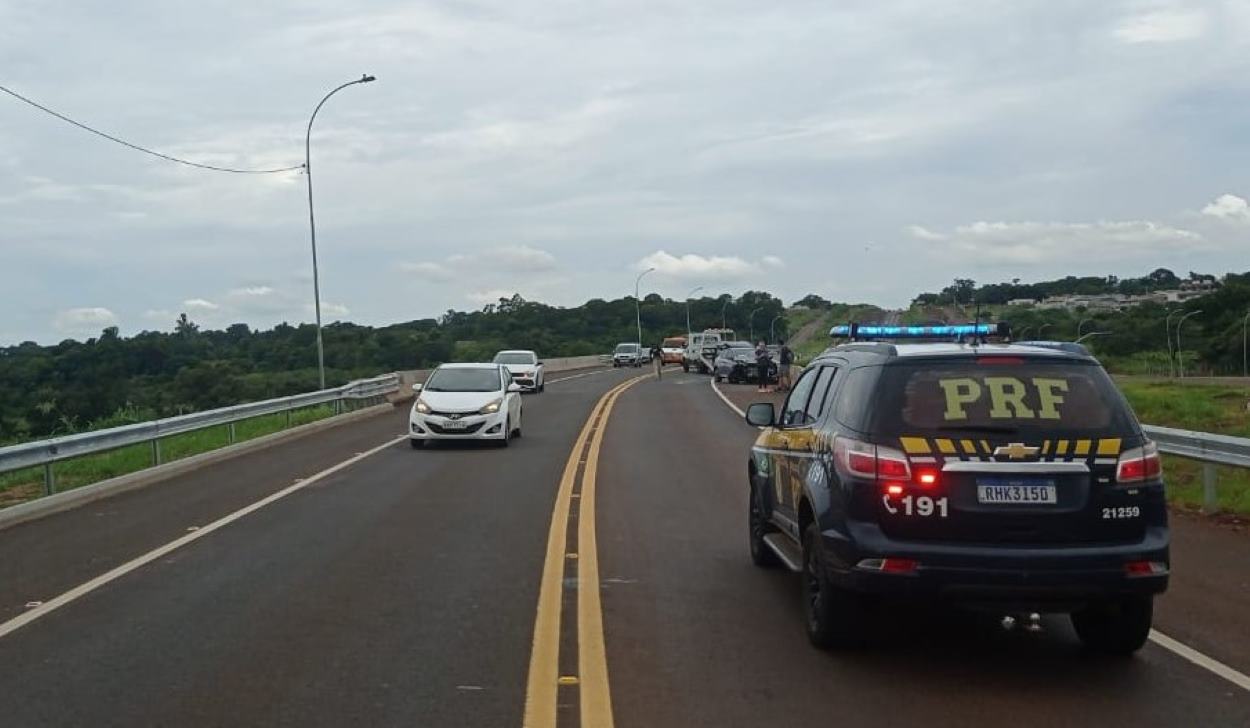 Acidente na Perimetral Leste deixa cinco pessoas feridas em Foz do Iguaçu