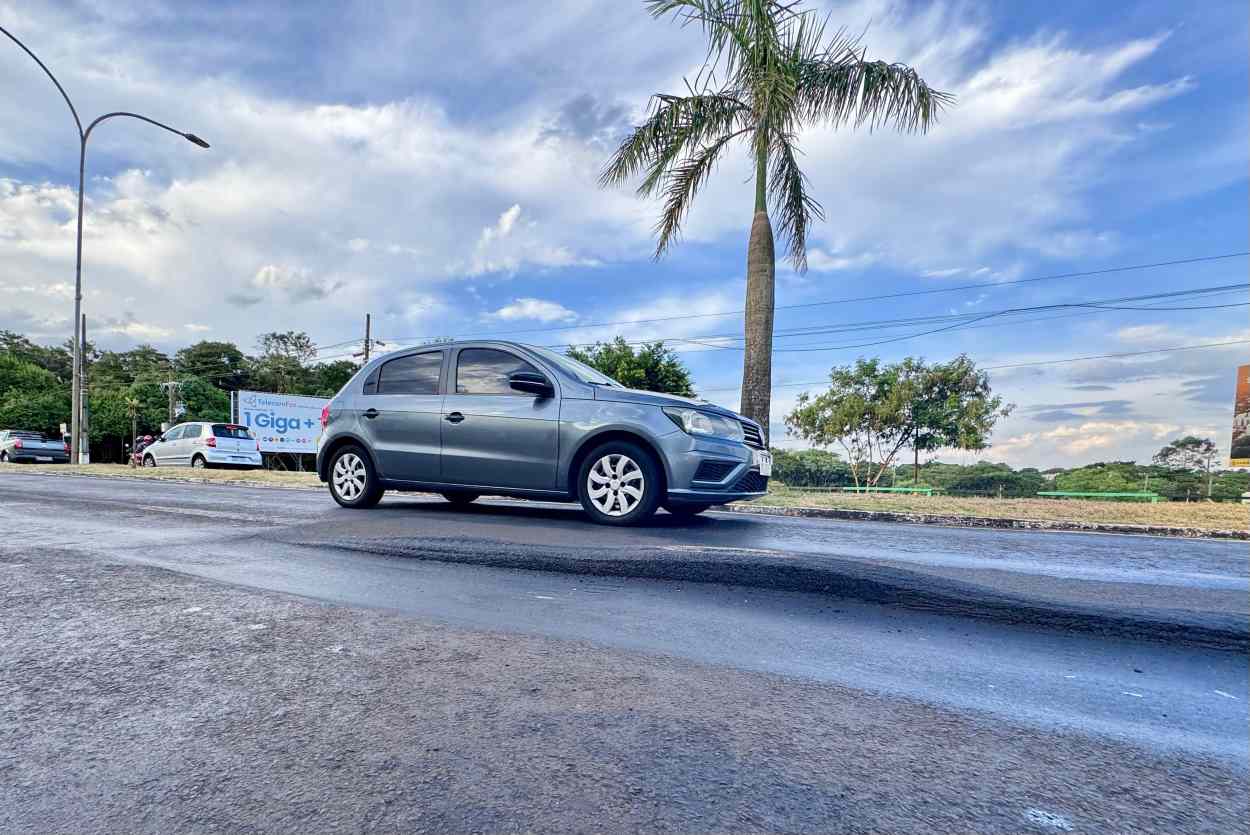 Avenida das Cataratas volta a ter problemas no asfalto