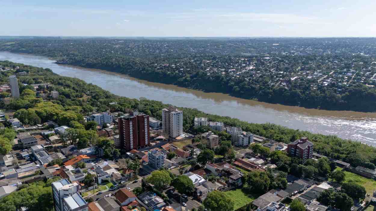 Empresas de Foz oferecem 650 vagas de emprego; veja a lista