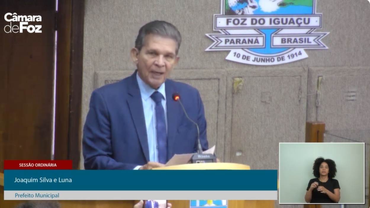 Silva e Luna diz que fará ‘ajustes’ na prefeitura em passagem relâmpago pela Câmara