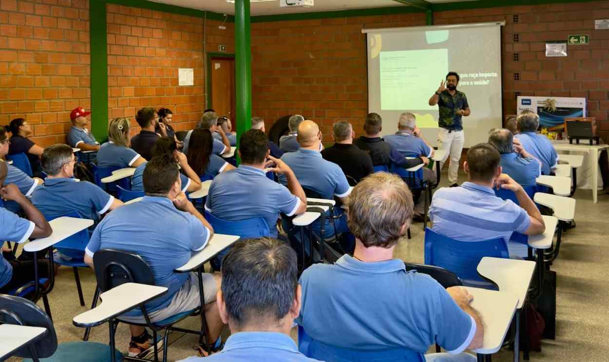 Visac promove palestra e reforça ambiente de trabalho antirracista