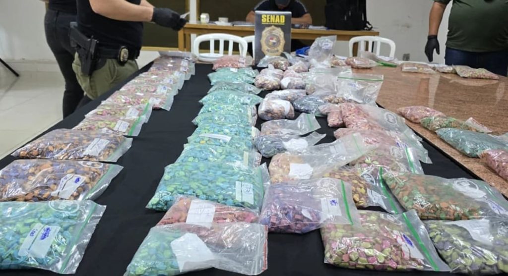 Além da capital do Paraguai, droga teria como destino a fronteira com o Brasil e a Argentina.