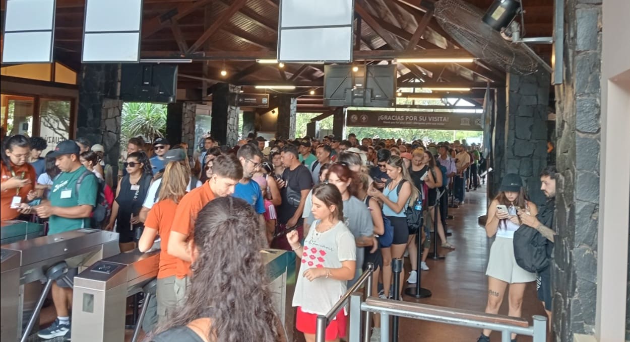 Fim de semana prolongado tem movimento morno na Argentina