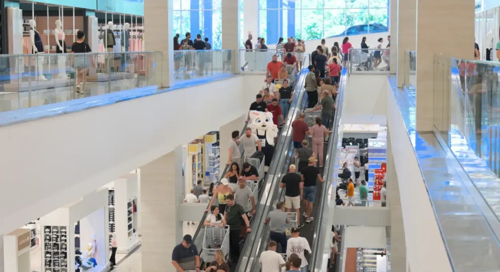 Shopping China - Movimento