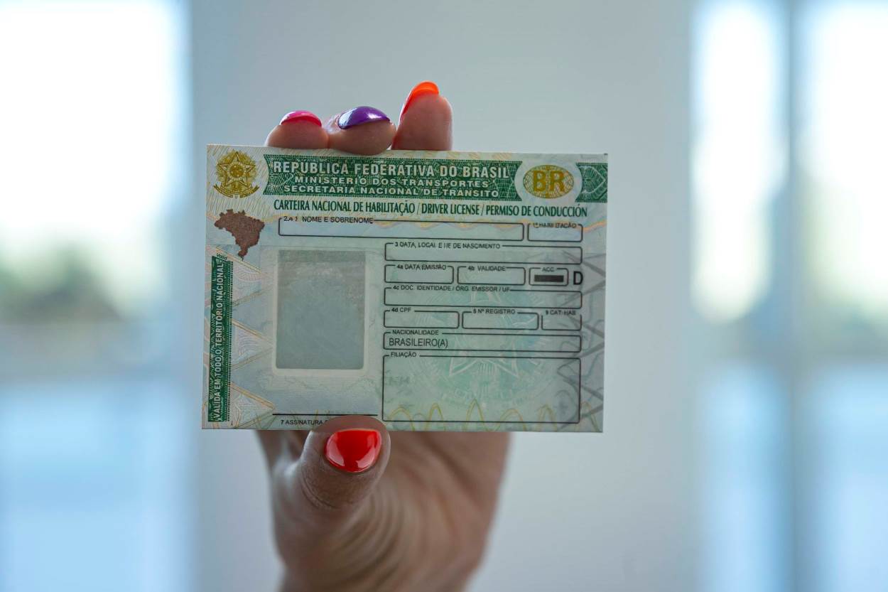 CNH de graça: prazo de inscrição termina segunda-feira