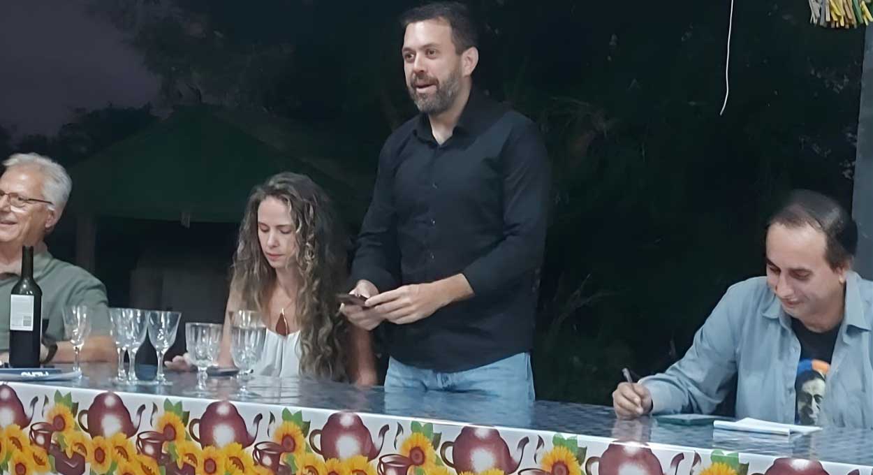 PT pressiona PDT para assumir reeleição de Lula no Paraná