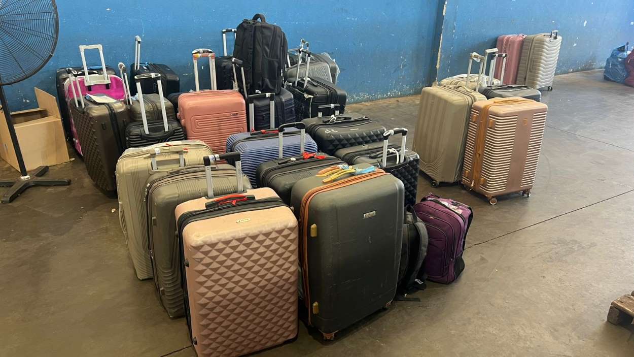 Mais malas que passageiros: ônibus levava carga de R$ 3,8 milhões na região de Foz