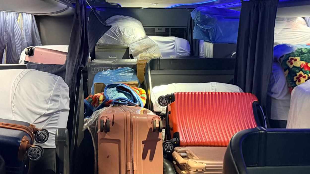 Receita intercepta R$ 3 milhões em mercadorias em ônibus de ‘turismo’ — rota Foz–São Paulo