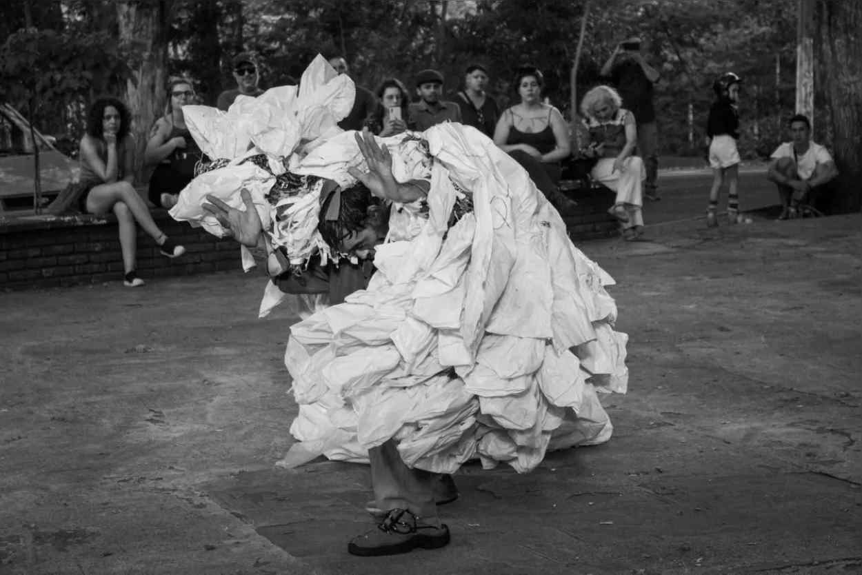 Praça da Bíblia recebe teatro gratuito neste sábado