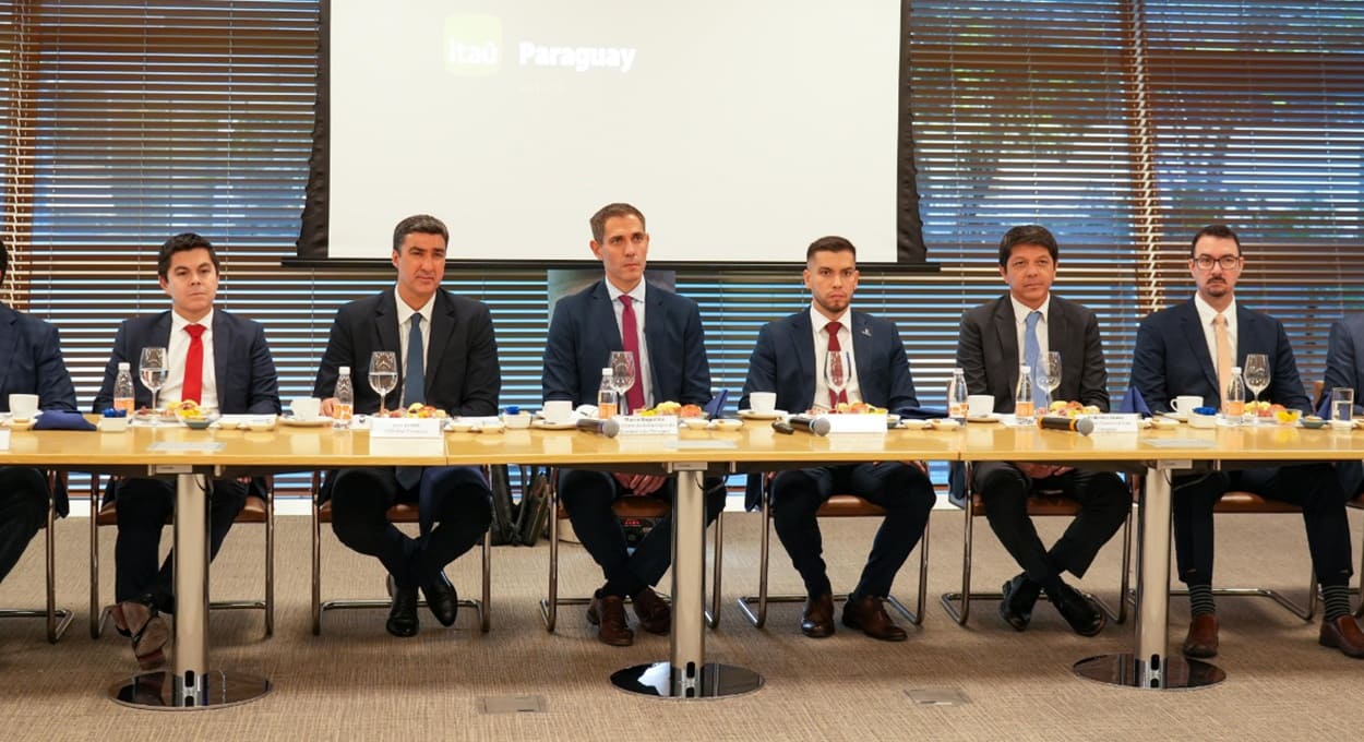 Paraguai lança “green card” para quem quer investir no país