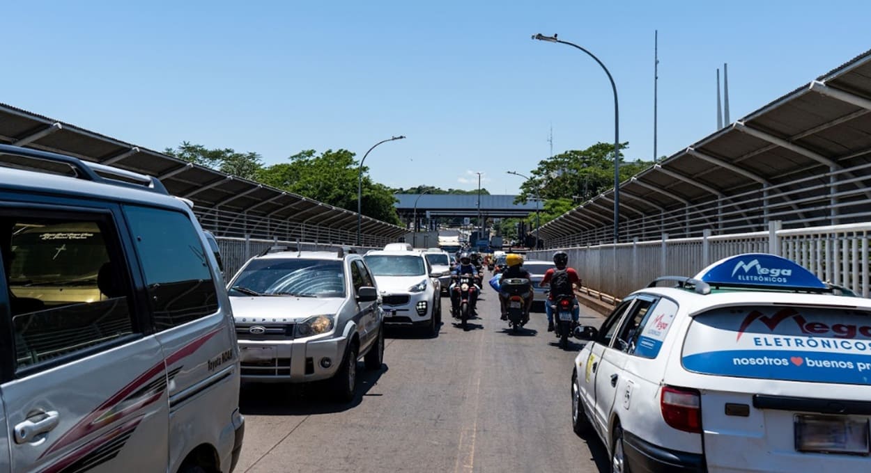 Brasileiro preso na Argentina é extraditado para o Paraguai