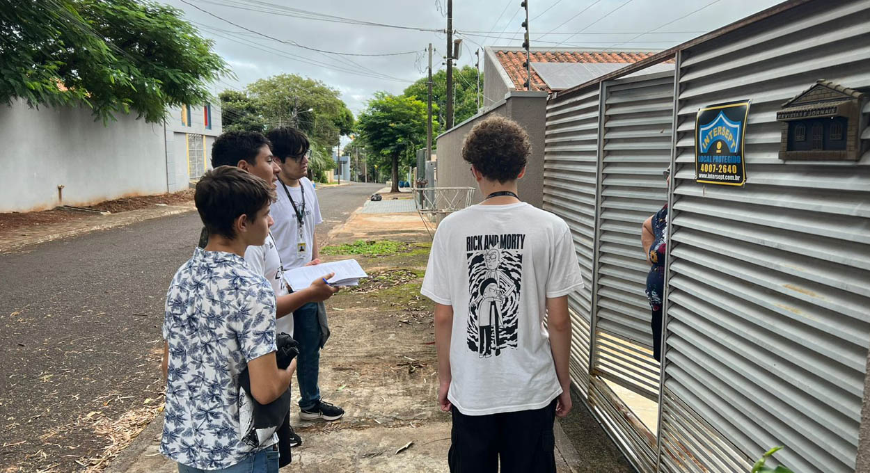 Trilheiros avançam no primeiro projeto prático do Trilha Jovem Iguassu 2026 e se preparam para apresentação entre turmas