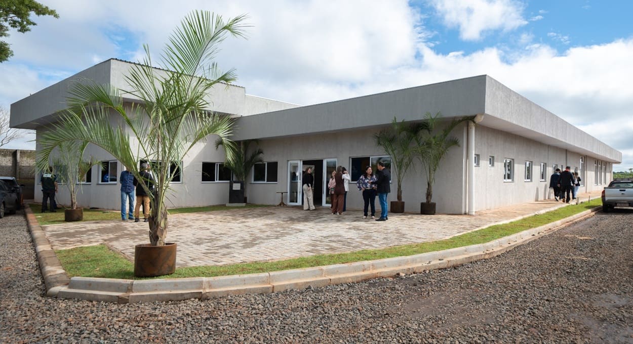 Itaipu entrega obras da comunidade de reabilitação feminina em Foz