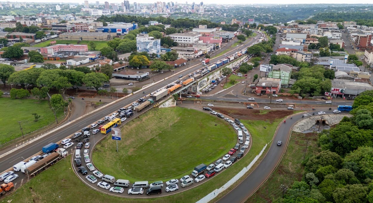 Como está a cotação do dólar no Paraguai no feriadão de 1.º de maio?