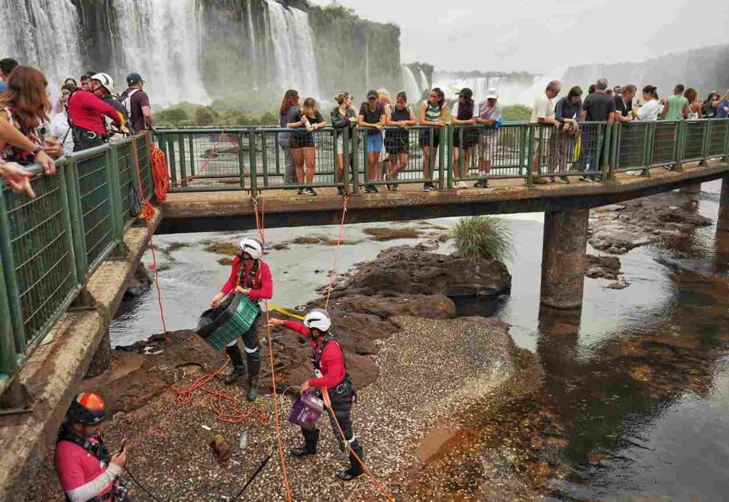 Limpeza - Cataratas do Iguaçu