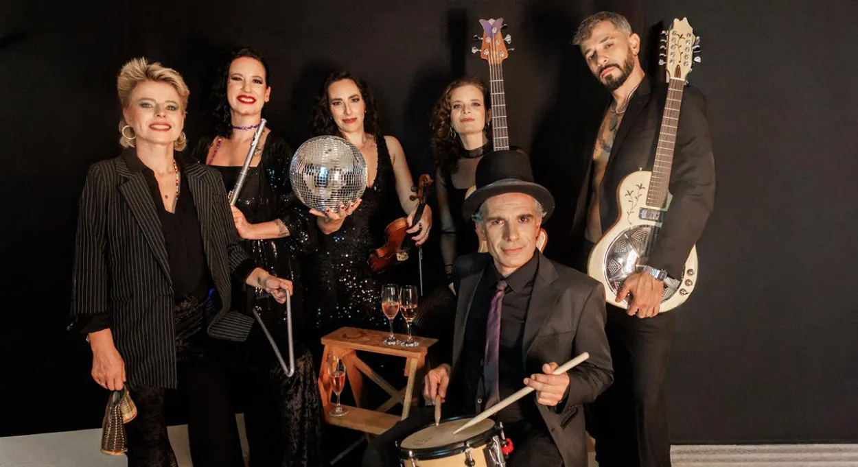 Rosa Armorial: show gratuito neste sábado (18) comemora 15 anos do projeto