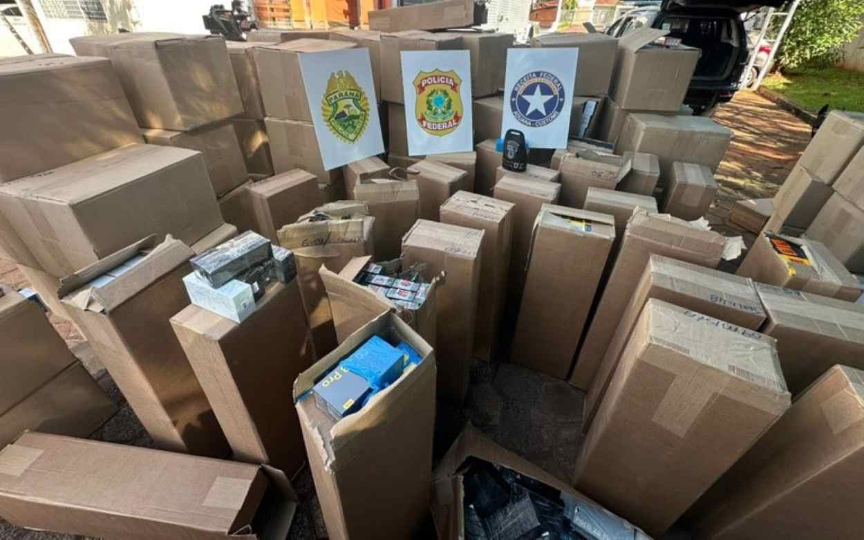 Operação intercepta carga de R$ 10 milhões em celulares importados