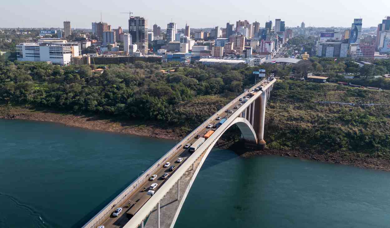 Crazy Week: tour ao Paraguai sai por R$ 70 e impulsiona compras na fronteira