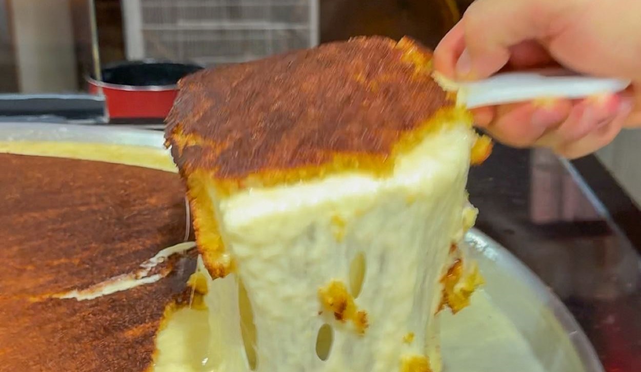 Sabores do Líbano em Foz: o knefe que conquista pelo paladar e pela memória