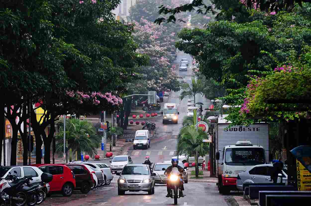 Foz do Iguaçu tem 743 vagas de emprego nesta segunda