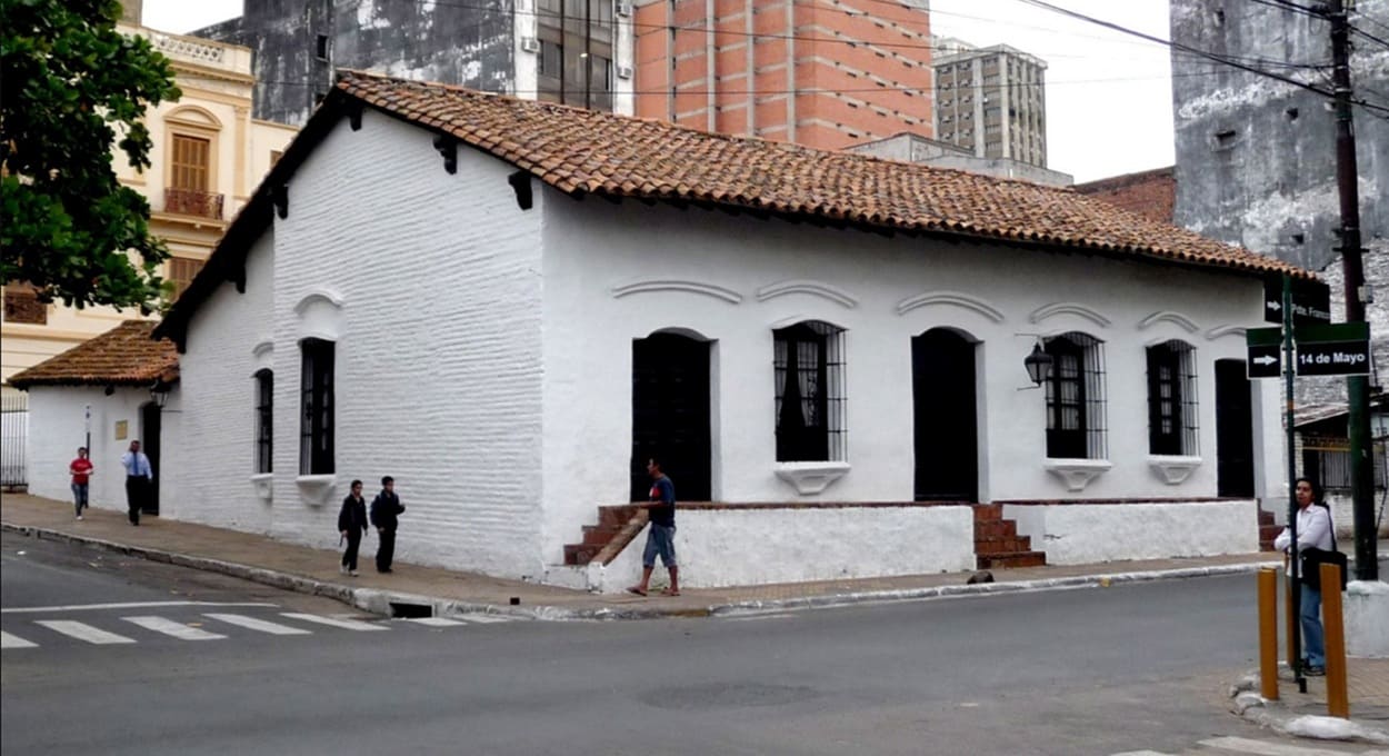 Paraguai terá feriadão prolongado na quinta (14) e na sexta (15)