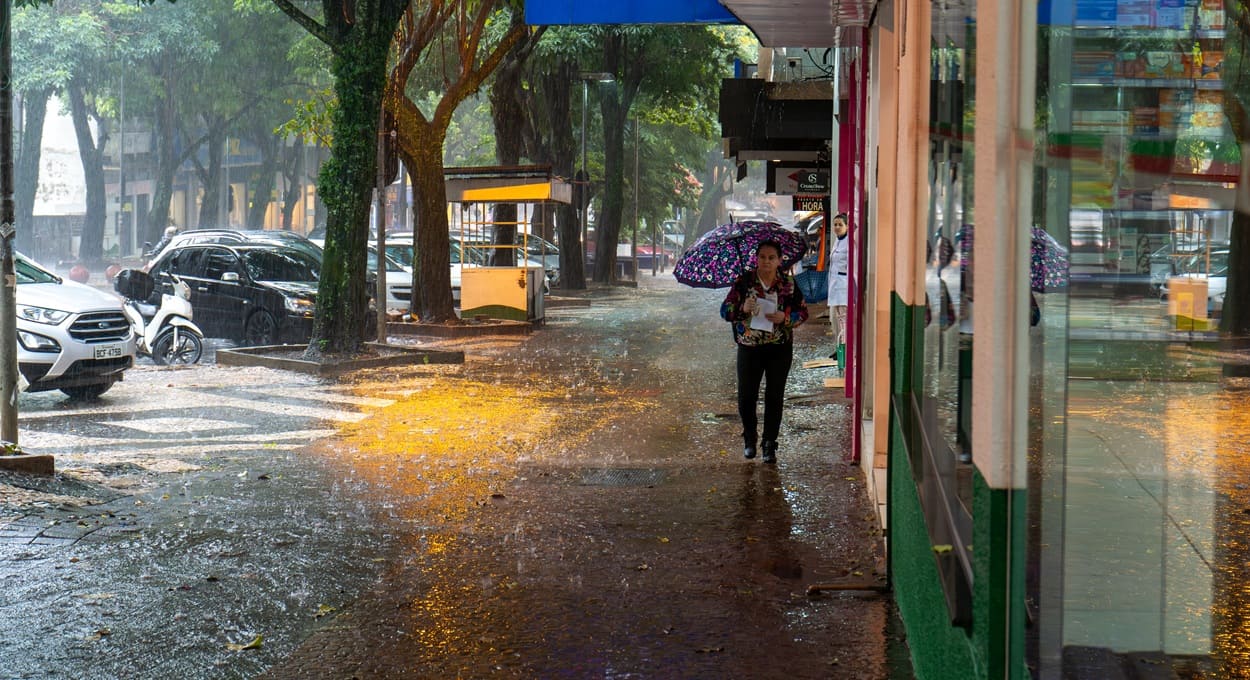 Foz do Iguaçu tem alerta meteorológico para esta sexta (22)