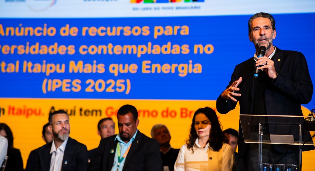 Itaipu anuncia investimento em 15 universidades e institutos