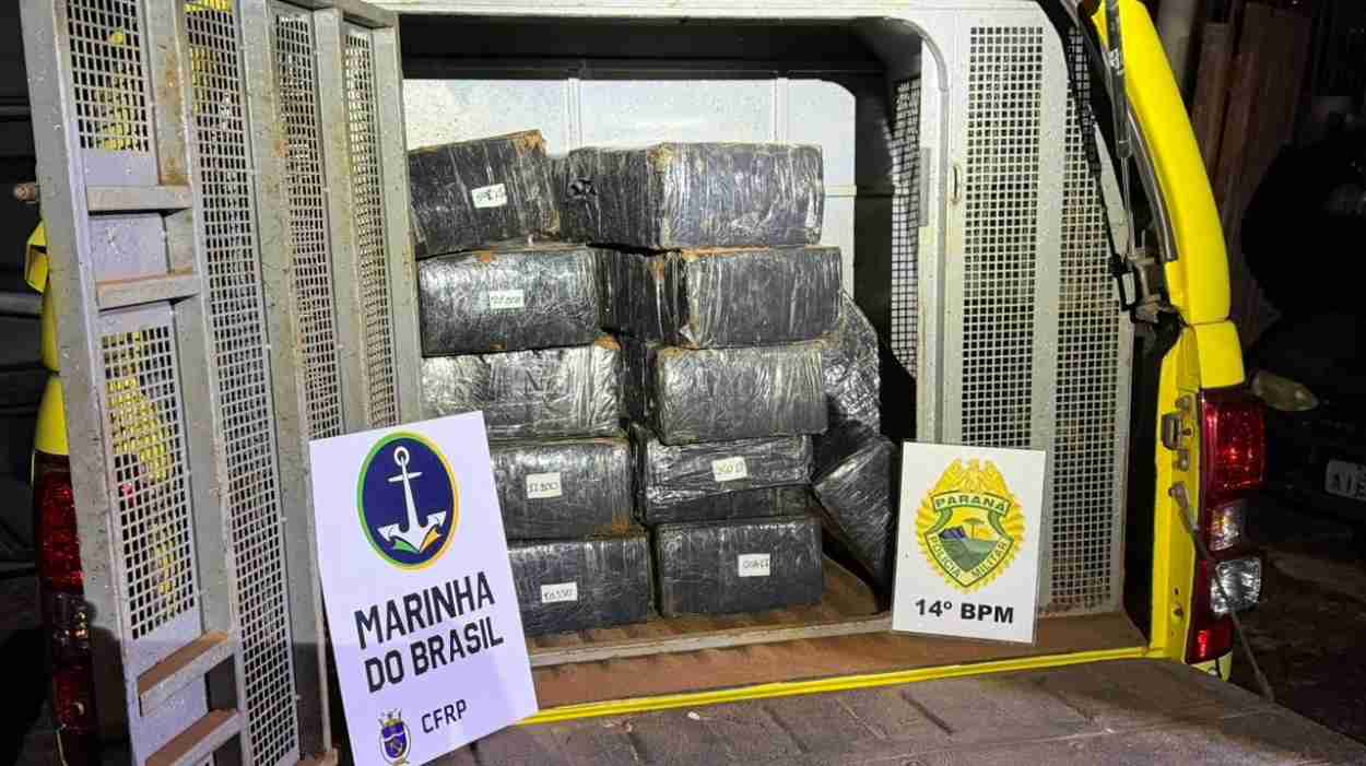 PM e Marinha interceptam carregamento de droga em ação conjunta em Foz