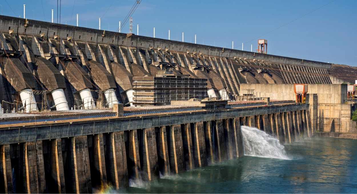 Itaipu, 52 anos: segurança energética e transição no território