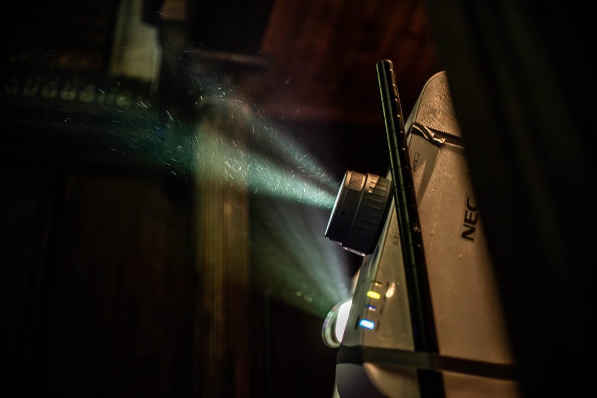 Mostra promove cinema na comunidade em Foz do Iguaçu
