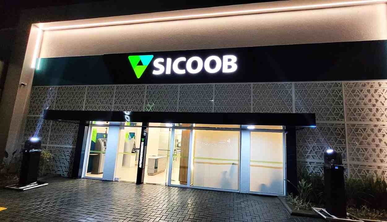 Sicoob Cataratas chega à Vila Yolanda em Foz do Iguaçu