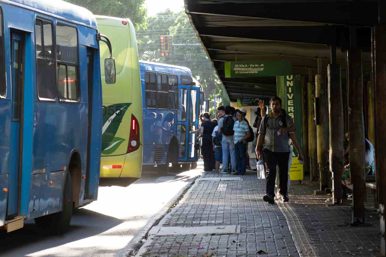Observatório cobra transparência e participação da comunidade em licitação do transporte coletivo em Foz