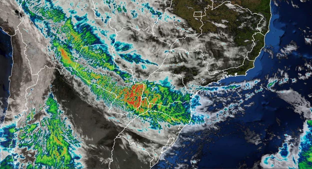 Aniversário de Foz do Iguaçu tem alerta de tempestade