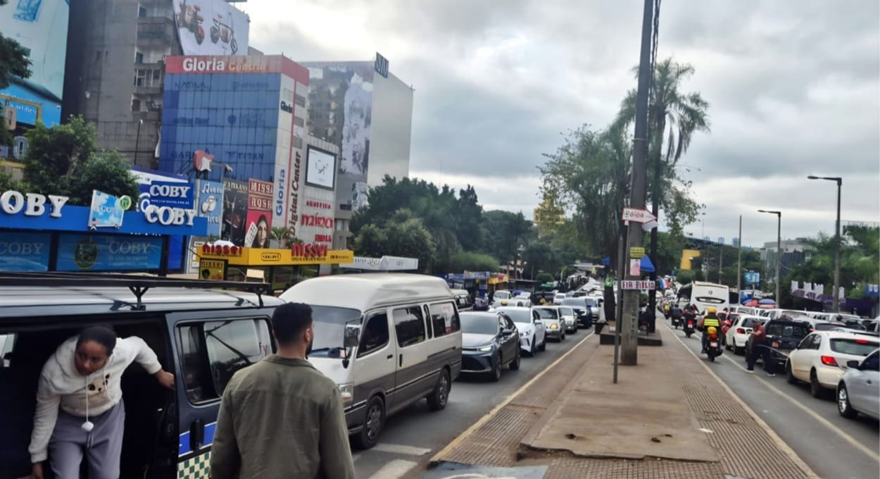 Paraguai conclui retirada de placas nos arredores da Ponte da Amizade
