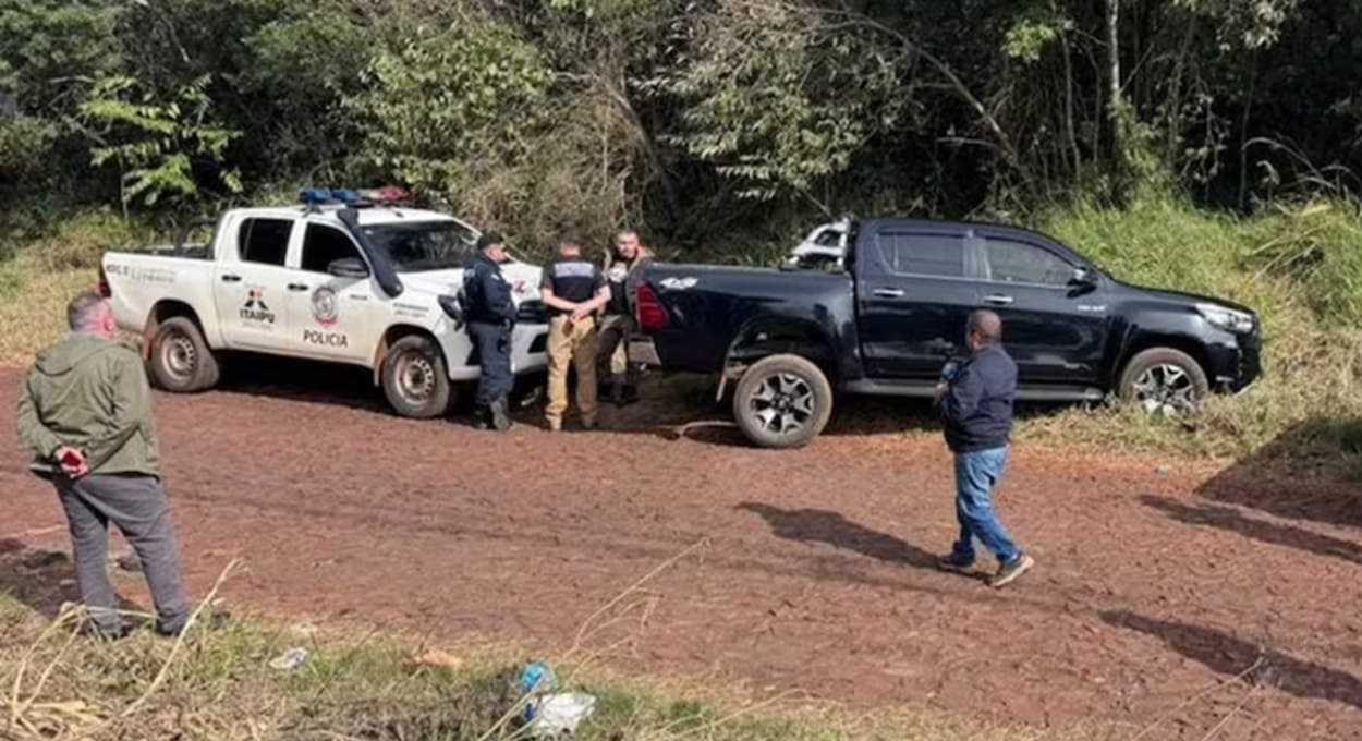 Após perseguição, Paraguai recupera caminhonete roubada no Brasil