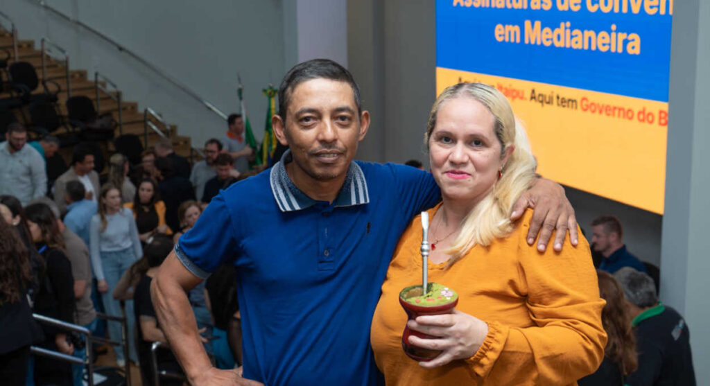 Antônio Carlos Padilla e a esposa, sra. Ivoneide - Medianeira Foto: Sara Cheida/Itaipu Binacional